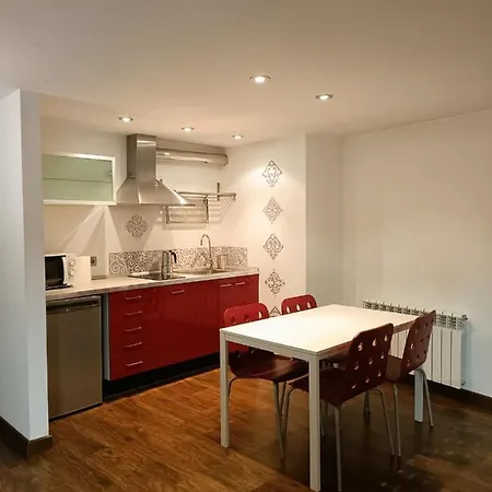 Daire Apartamento Casco Antiguo De *